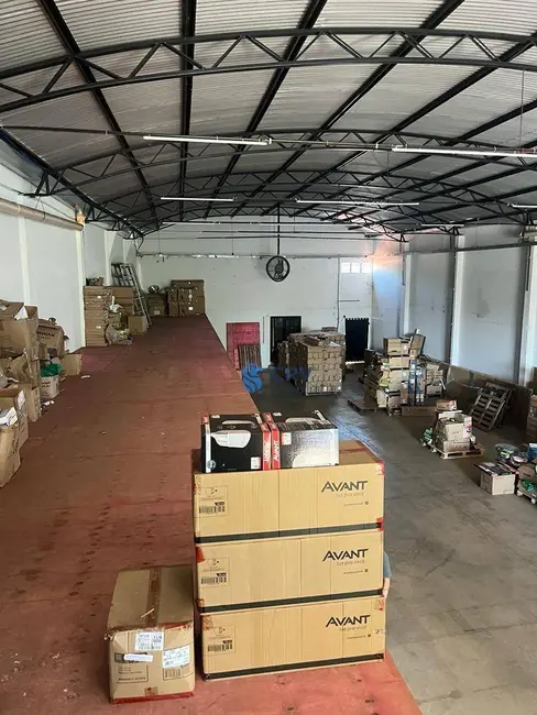 Foto 7 de Armazém / Galpão para alugar, 900m2 em Santa Mônica, Londrina - PR
