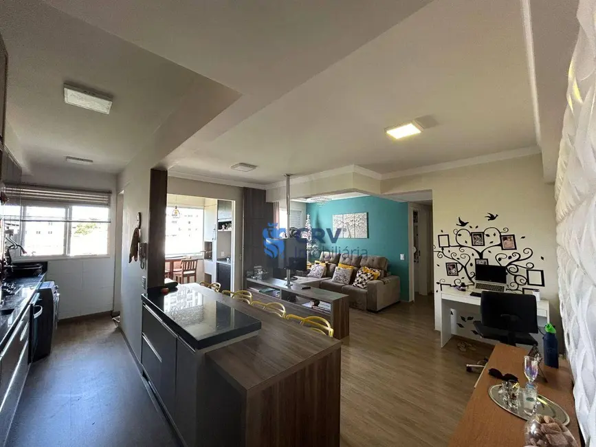 Foto 1 de Apartamento com 2 quartos para alugar, 75m2 em Aurora, Londrina - PR