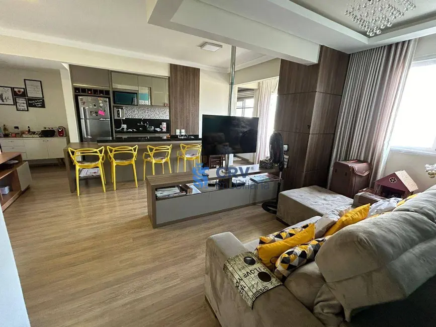 Foto 3 de Apartamento com 2 quartos para alugar, 75m2 em Aurora, Londrina - PR