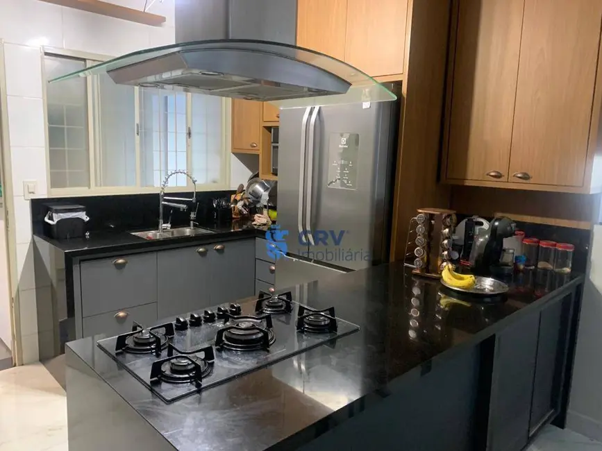 Casa com 3 quartos à venda, 362m2 em Terra Bonita, Londrina - PR - imagem 6 Foto 6 de Casa com 3 quartos à venda, 362m2 em Terra Bonita, Londrina - PR