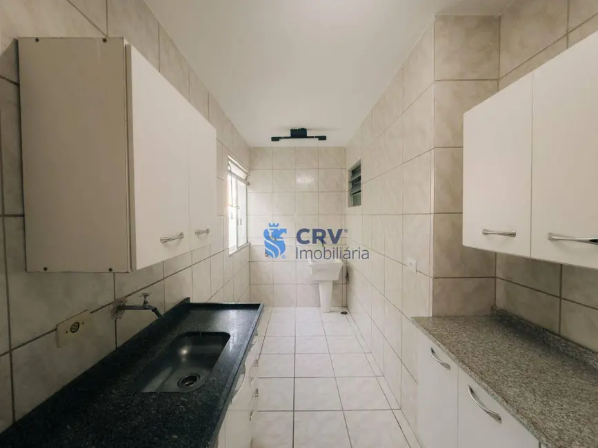 Foto 4 de Apartamento com 3 quartos para alugar, 54m2 em Londrina - PR