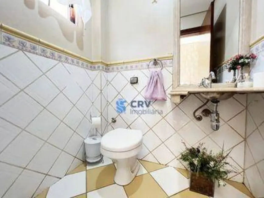 Casa com 3 quartos à venda e para alugar, 478m2 em Portal de Versalhes 2, Londrina - PR - imagem 6 Foto 6 de Casa com 3 quartos à venda e para alugar, 478m2 em Portal de Versalhes 2, Londrina - PR