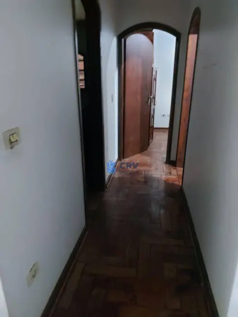 Foto 5 de Sobrado com 4 quartos para alugar, 390m2 em Londrina - PR