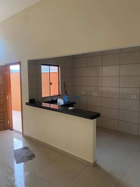 Foto 4 de Casa com 3 quartos para alugar, 150m2 em Jardim Colúmbia D, Londrina - PR