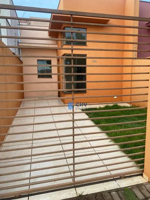 Foto 2 de Casa com 3 quartos para alugar, 150m2 em Jardim Colúmbia D, Londrina - PR