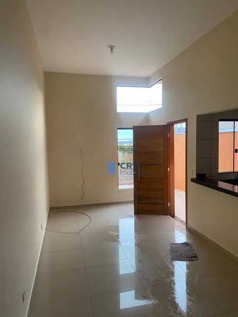 Foto 3 de Casa com 3 quartos para alugar, 150m2 em Jardim Colúmbia D, Londrina - PR