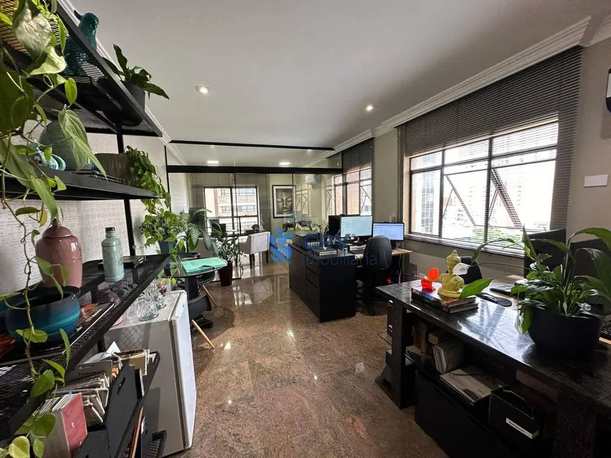 Sala Comercial à venda, 75m2 em Centro, Londrina - PR - imagem 8 Foto 8 de Sala Comercial à venda, 75m2 em Centro, Londrina - PR