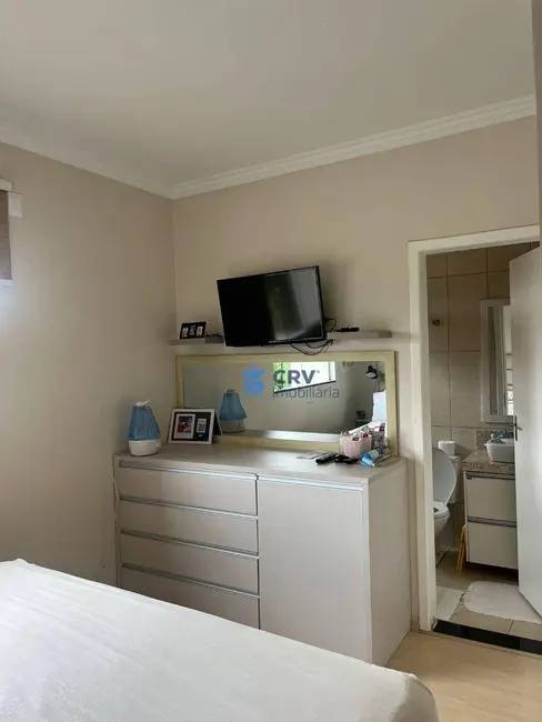 Foto 5 de Sobrado com 3 quartos para alugar, 127m2 em Jardim San Diego, Londrina - PR