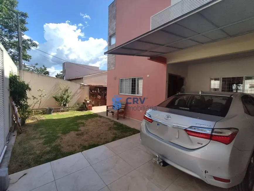 Sobrado com 3 quartos à venda, 152m2 em Londrina - PR - imagem 2 Foto 2 de Sobrado com 3 quartos à venda, 152m2 em Londrina - PR