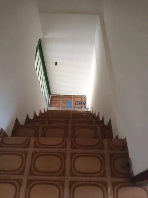 Foto 9 de Sobrado com 4 quartos para alugar, 350m2 em Maringá, Londrina - PR