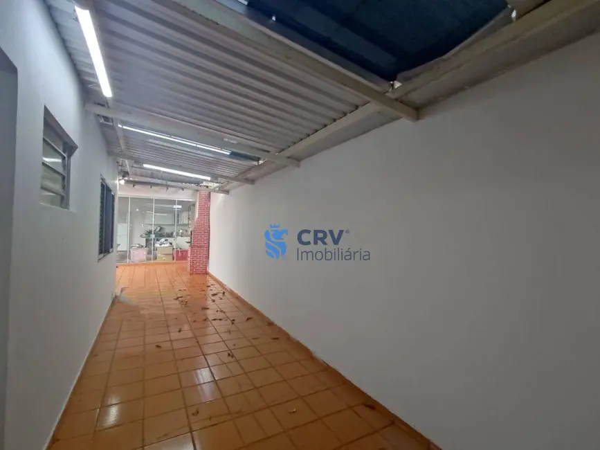 Casa com 3 quartos à venda, 360m2 em San Fernando, Londrina - PR - imagem 4 Foto 4 de Casa com 3 quartos à venda, 360m2 em San Fernando, Londrina - PR