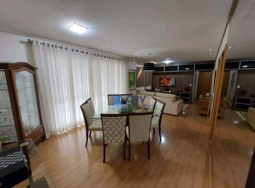 Apartamento com 3 quartos à venda, 148m2 em Londrina - PR - imagem 4 Foto 4 de Apartamento com 3 quartos à venda, 148m2 em Londrina - PR