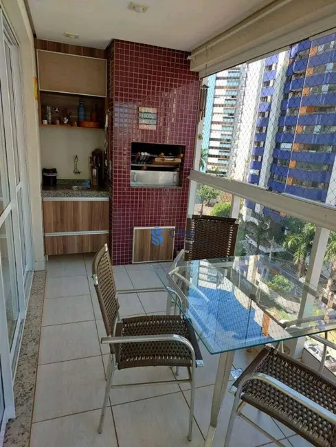 Apartamento com 3 quartos à venda, 148m2 em Londrina - PR - imagem 9 Foto 9 de Apartamento com 3 quartos à venda, 148m2 em Londrina - PR