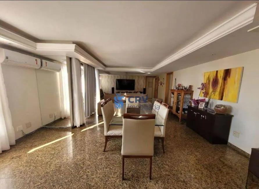 Cobertura com 4 quartos à venda, 580m2 em Centro, Londrina - PR - imagem 3 Foto 3 de Cobertura com 4 quartos à venda, 580m2 em Centro, Londrina - PR