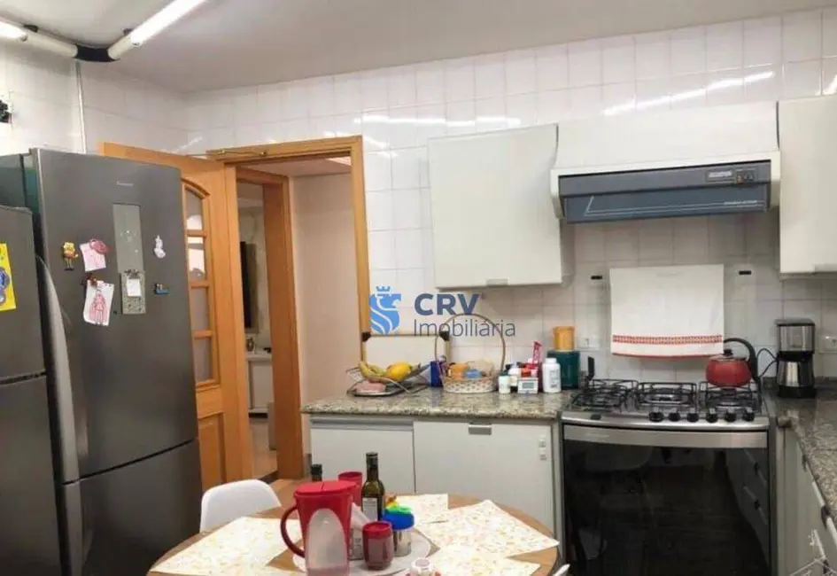 Cobertura com 4 quartos à venda, 580m2 em Centro, Londrina - PR - imagem 7 Foto 7 de Cobertura com 4 quartos à venda, 580m2 em Centro, Londrina - PR