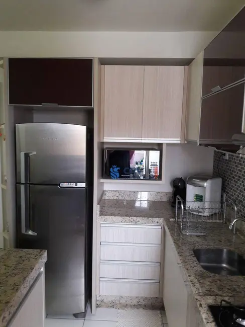 Apartamento com 2 quartos à venda, 45m2 em Jardim Maria Luiza, Londrina - PR - imagem 4 Foto 4 de Apartamento com 2 quartos à venda, 45m2 em Jardim Maria Luiza, Londrina - PR