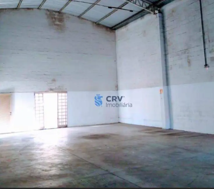 Armazém / Galpão à venda, 250m2 em Jardim Silvino, Cambe - PR - imagem 3 Foto 3 de Armazém / Galpão à venda, 250m2 em Jardim Silvino, Cambe - PR