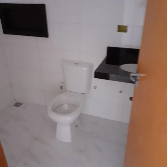 Casa com 3 quartos à venda, 125m2 em Residencial Portal do Sol, Londrina - PR - imagem 7 Foto 7 de Casa com 3 quartos à venda, 125m2 em Residencial Portal do Sol, Londrina - PR