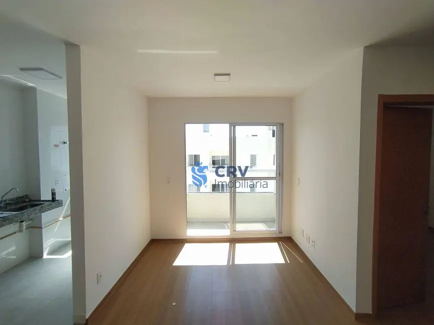 Foto 3 de Apartamento com 2 quartos para alugar, 44m2 em Londrina - PR