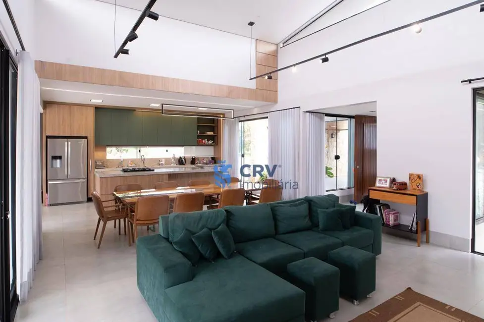 Casa de Condomínio com 3 quartos à venda, 1562m2 em Cambe - PR - imagem 7 Foto 7 de Casa de Condomínio com 3 quartos à venda, 1562m2 em Cambe - PR