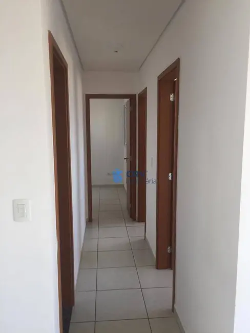 Apartamento com 3 quartos à venda, 65m2 em Champagnat, Londrina - PR - imagem 9 Foto 9 de Apartamento com 3 quartos à venda, 65m2 em Champagnat, Londrina - PR