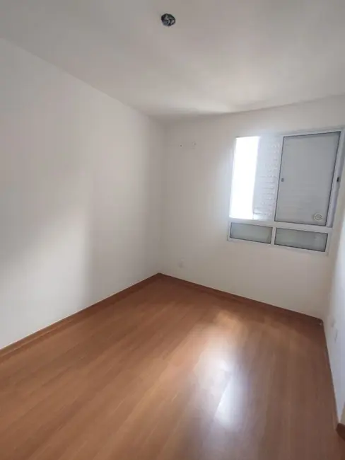 Apartamento com 2 quartos para alugar, 44m2 em Londrina - PR - imagem 7 Foto 7 de Apartamento com 2 quartos para alugar, 44m2 em Londrina - PR