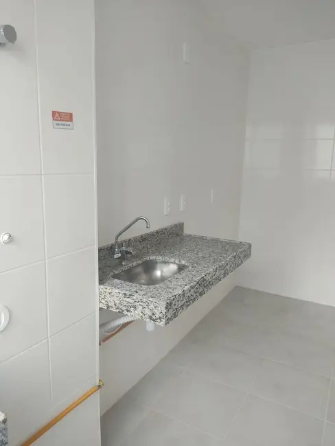 Apartamento com 2 quartos para alugar, 44m2 em Londrina - PR - imagem 6 Foto 6 de Apartamento com 2 quartos para alugar, 44m2 em Londrina - PR
