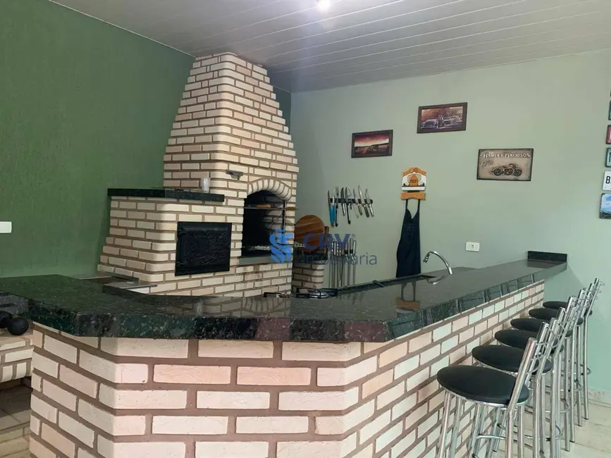 Foto 7 de Sobrado com 5 quartos para alugar, 546m2 em Parque Residencial Alcântara, Londrina - PR