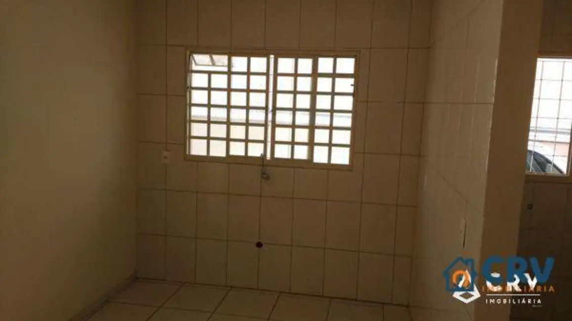 Casa com 3 quartos à venda, 307m2 em Londrina - PR - imagem 5 Foto 5 de Casa com 3 quartos à venda, 307m2 em Londrina - PR