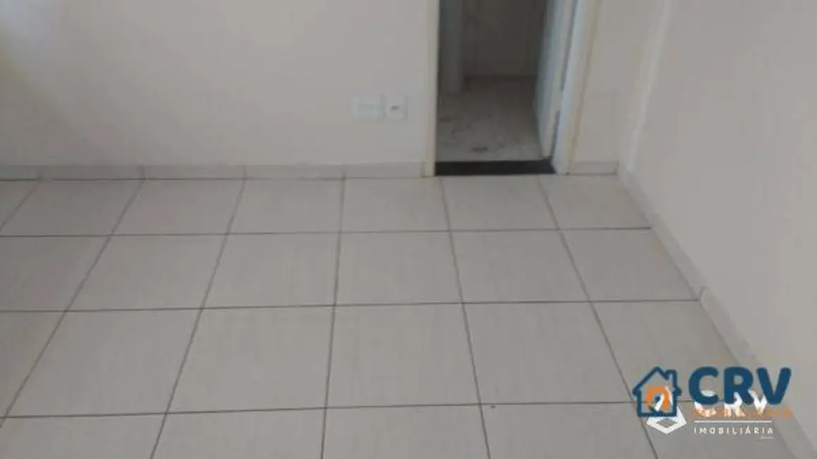 Casa com 3 quartos à venda, 307m2 em Londrina - PR - imagem 8 Foto 8 de Casa com 3 quartos à venda, 307m2 em Londrina - PR