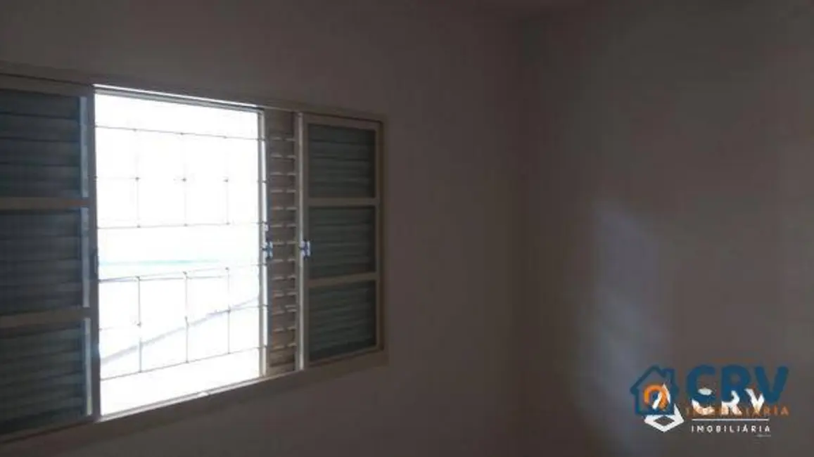 Casa com 3 quartos à venda, 307m2 em Londrina - PR - imagem 9 Foto 9 de Casa com 3 quartos à venda, 307m2 em Londrina - PR