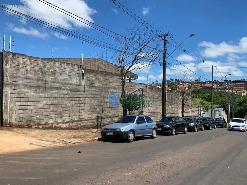 Armazém / Galpão à venda, 3000m2 em Parque Comercial Quati, Londrina - PR - imagem 4 Foto 4 de Armazém / Galpão à venda, 3000m2 em Parque Comercial Quati, Londrina - PR