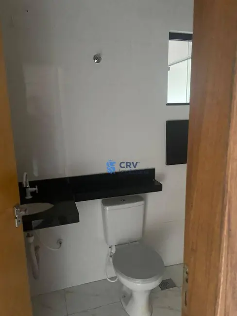 Casa com 3 quartos à venda, 125m2 em Conjunto Farid Libos, Londrina - PR - imagem 6 Foto 6 de Casa com 3 quartos à venda, 125m2 em Conjunto Farid Libos, Londrina - PR