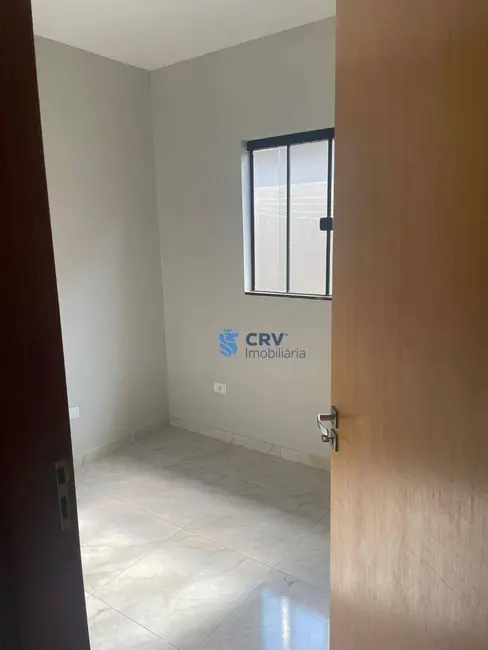 Casa com 3 quartos à venda, 125m2 em Conjunto Farid Libos, Londrina - PR - imagem 5 Foto 5 de Casa com 3 quartos à venda, 125m2 em Conjunto Farid Libos, Londrina - PR