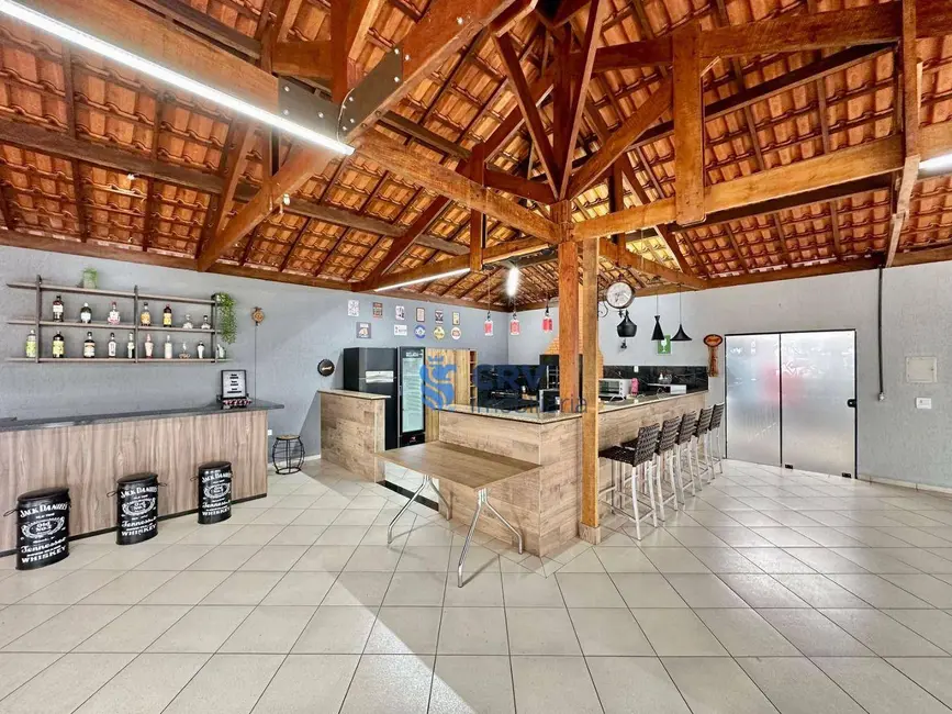 Chácara com 2 quartos à venda, 5000m2 em Recanto dos Pinheiros, Cambe - PR - imagem 3 Foto 3 de Chácara com 2 quartos à venda, 5000m2 em Recanto dos Pinheiros, Cambe - PR