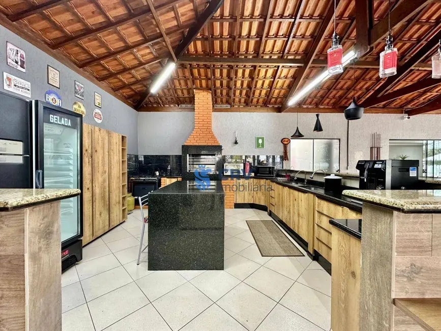 Chácara com 2 quartos à venda, 5000m2 em Recanto dos Pinheiros, Cambe - PR - imagem 4 Foto 4 de Chácara com 2 quartos à venda, 5000m2 em Recanto dos Pinheiros, Cambe - PR