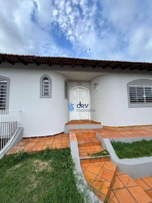Foto 1 de Casa com 4 quartos para alugar, 398m2 em San Remo, Londrina - PR