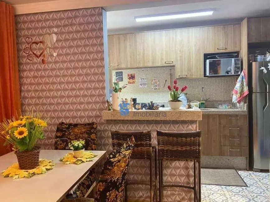 Foto 9 de Apartamento com 2 quartos para alugar, 65m2 em Vale dos Tucanos, Londrina - PR