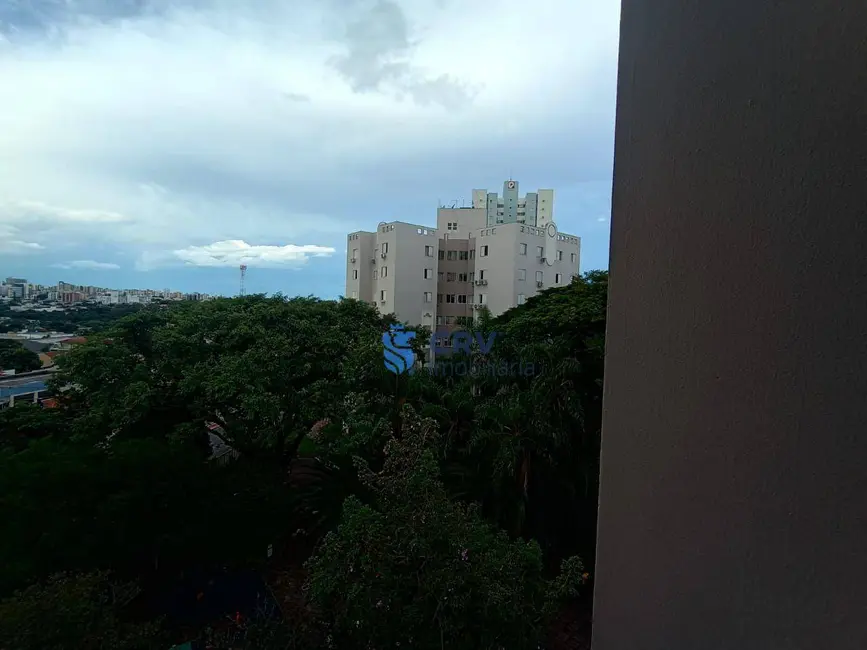 Apartamento com 3 quartos à venda, 93m2 em Parque Residencial Alcântara, Londrina - PR - imagem 3 Foto 3 de Apartamento com 3 quartos à venda, 93m2 em Parque Residencial Alcântara, Londrina - PR