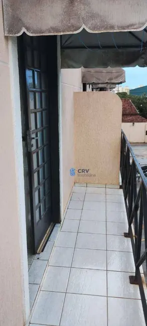 Foto 9 de Kitnet com 1 quarto para alugar, 500m2 em Jardim Agari, Londrina - PR