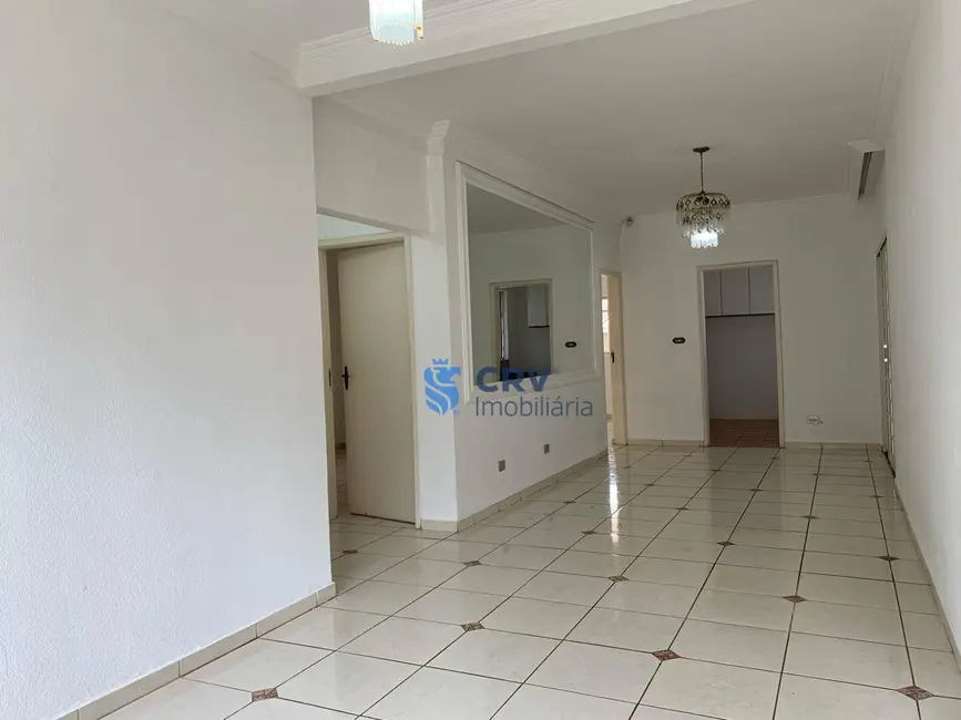 Foto 4 de Casa com 4 quartos para alugar, 350m2 em Califórnia, Londrina - PR