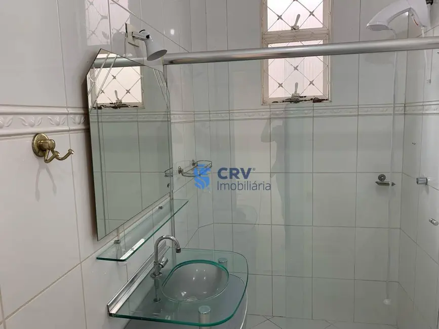 Foto 9 de Casa com 4 quartos para alugar, 350m2 em Califórnia, Londrina - PR