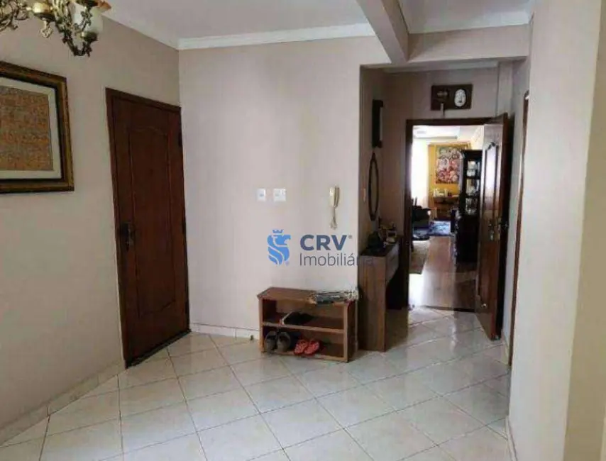 Apartamento com 3 quartos à venda, 156m2 em Centro, Londrina - PR - imagem 8 Foto 8 de Apartamento com 3 quartos à venda, 156m2 em Centro, Londrina - PR
