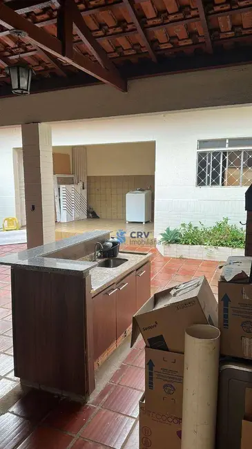 Foto 13 de Casa para alugar, 300m2 em Centro, Londrina - PR