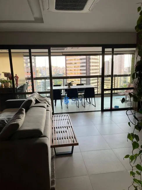 Foto 4 de Apartamento com 3 quartos para alugar, 264m2 em Gleba Fazenda Palhano, Londrina - PR