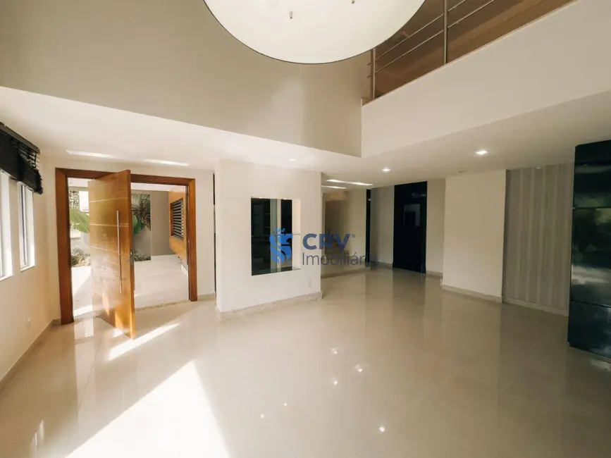 Foto 3 de Sobrado com 4 quartos à venda, 312m2 em Esperança, Londrina - PR