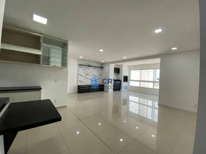 Foto 4 de Apartamento com 3 quartos para alugar, 239m2 em Londrina - PR