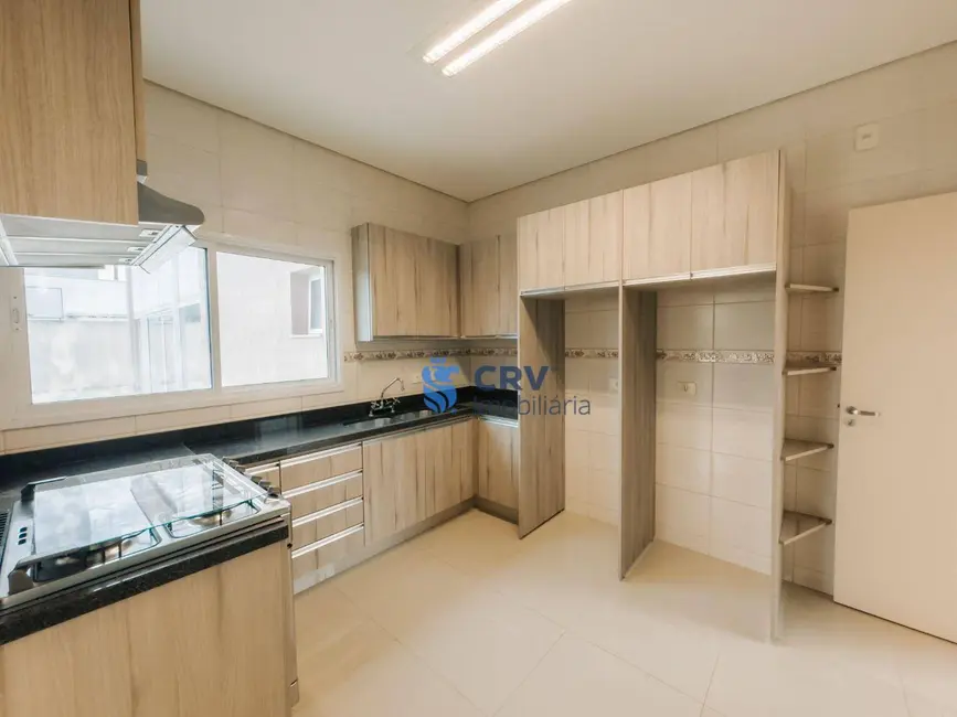 Casa de Condomínio com 3 quartos à venda e para alugar, 600m2 em Londrina - PR - imagem 5 Foto 5 de Casa de Condomínio com 3 quartos à venda e para alugar, 600m2 em Londrina - PR