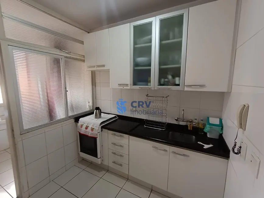 Apartamento com 3 quartos à venda, 134m2 em Centro, Londrina - PR - imagem 7 Foto 7 de Apartamento com 3 quartos à venda, 134m2 em Centro, Londrina - PR