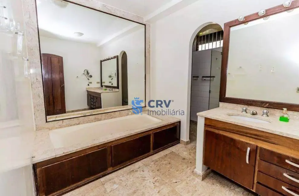 Casa com 5 quartos à venda, 1498m2 em Quebec, Londrina - PR - imagem 6 Foto 6 de Casa com 5 quartos à venda, 1498m2 em Quebec, Londrina - PR